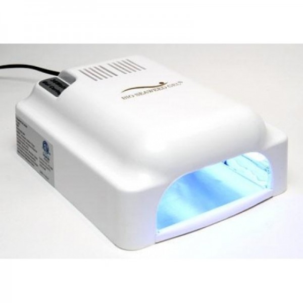 Lampa pentru unghii